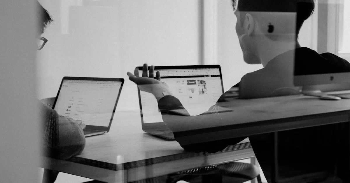 Bootstrapping vs. Venture Capital: Which Funding Path Is Right for Your Startup?